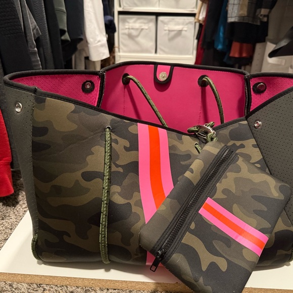 Haute Shore tote bag Greyson Show-Off Neoprene - Picture 1 of 8